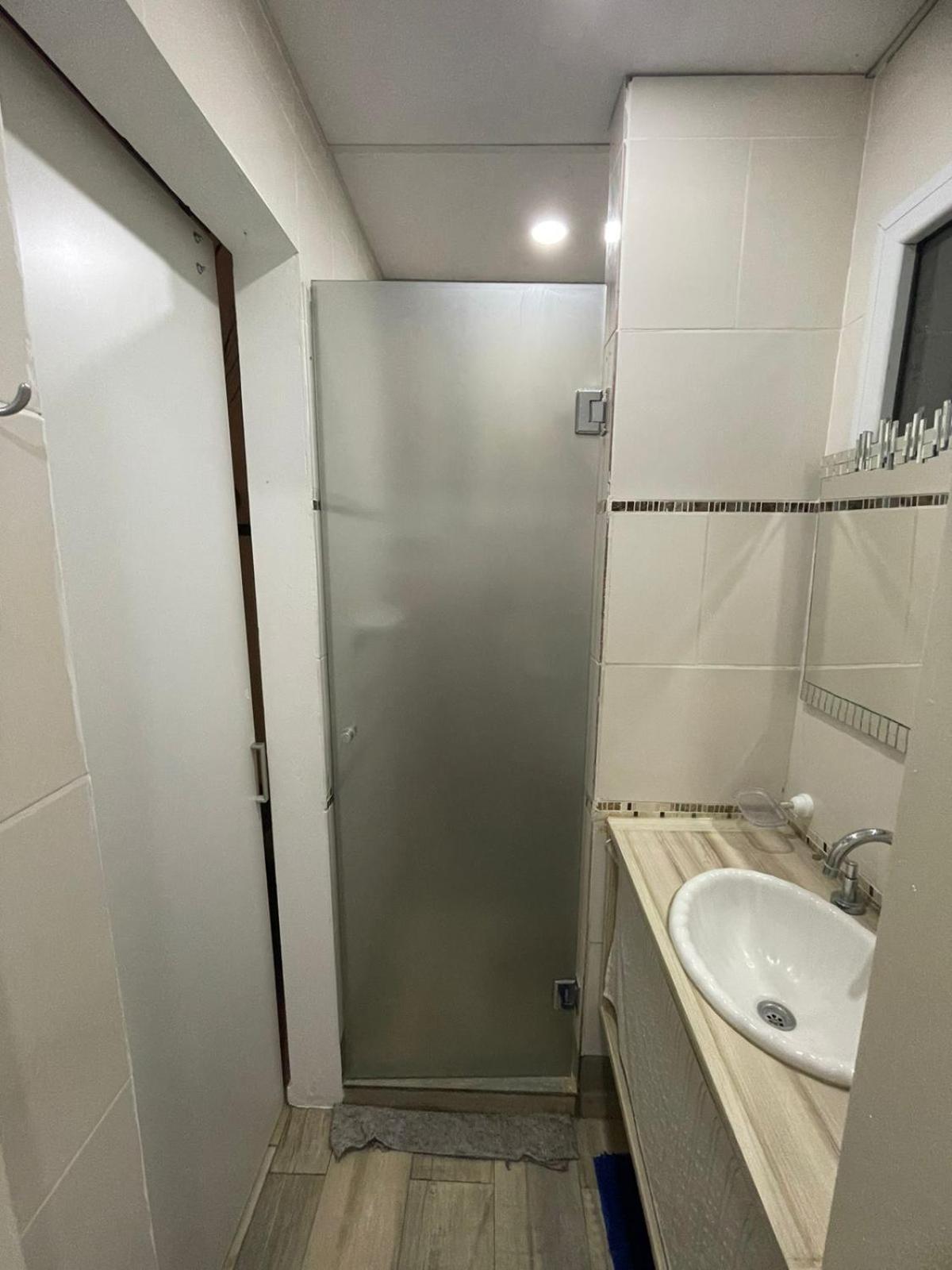 Apartament Hospedaje 3 Aeropuerto Ezeiza Pet Friendly Tranfer Gratis Desde Y Hacia El Aeropuerto De Ezeiza A 20 Minutos Zewnętrze zdjęcie