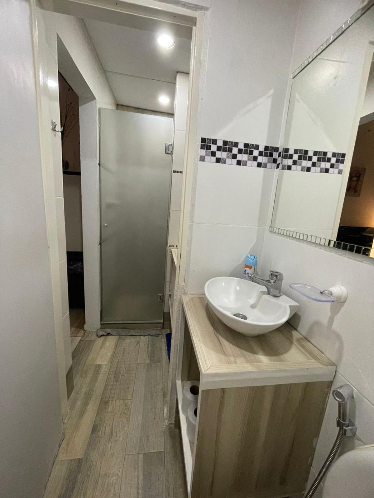 Apartament Hospedaje 3 Aeropuerto Ezeiza Pet Friendly Tranfer Gratis Desde Y Hacia El Aeropuerto De Ezeiza A 20 Minutos Zewnętrze zdjęcie