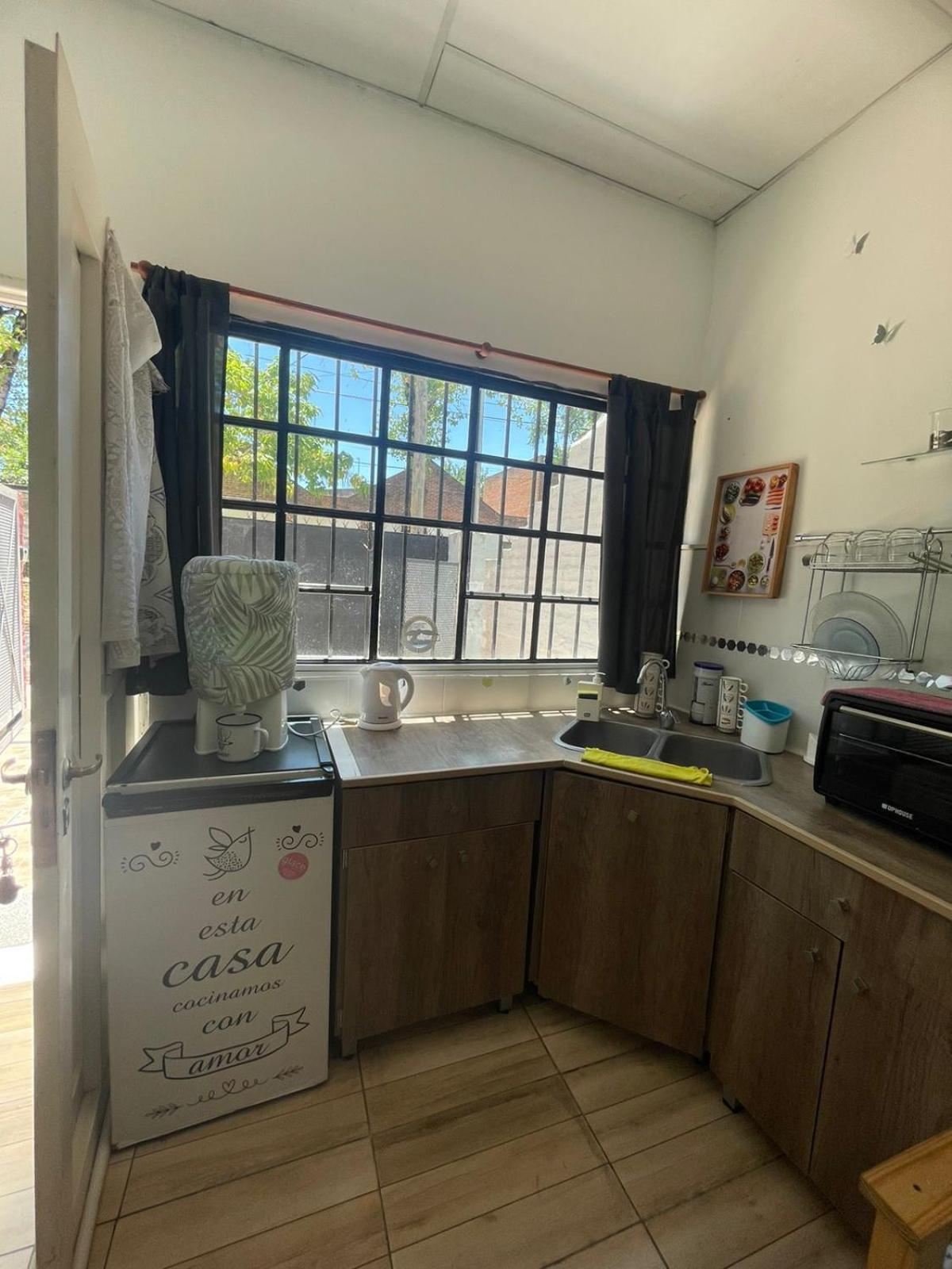 Apartament Hospedaje 3 Aeropuerto Ezeiza Pet Friendly Tranfer Gratis Desde Y Hacia El Aeropuerto De Ezeiza A 20 Minutos Zewnętrze zdjęcie