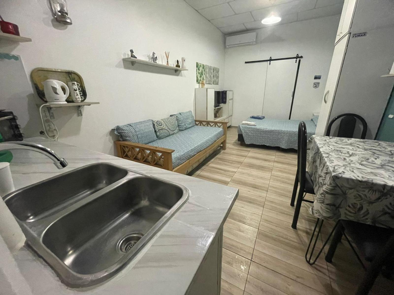 Apartament Hospedaje 3 Aeropuerto Ezeiza Pet Friendly Tranfer Gratis Desde Y Hacia El Aeropuerto De Ezeiza A 20 Minutos Zewnętrze zdjęcie